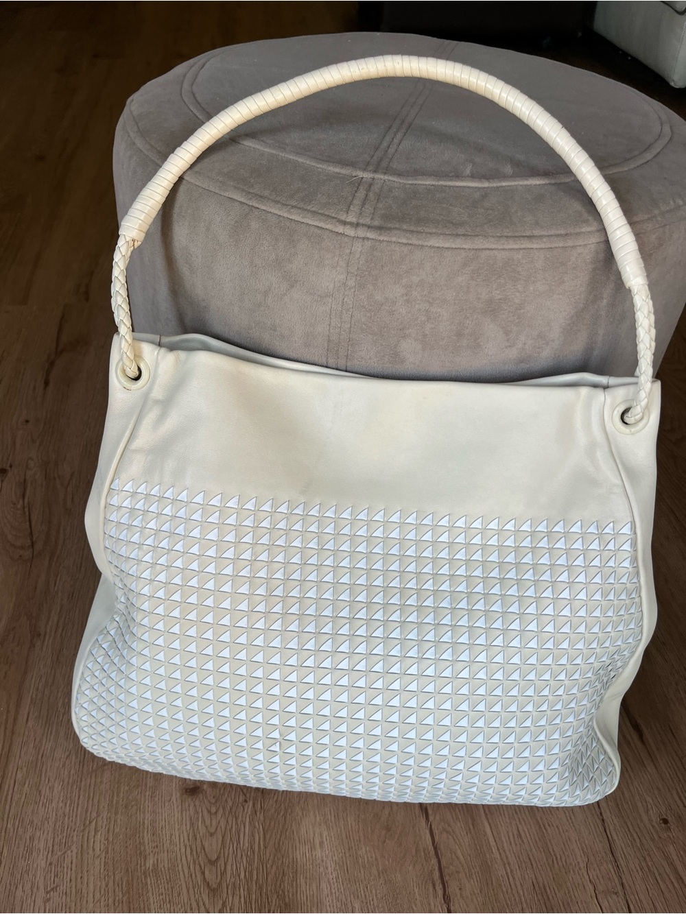 Bottega Veneta Cervo Intrecciato Large Hobo 173187 Pergamena Authenticated